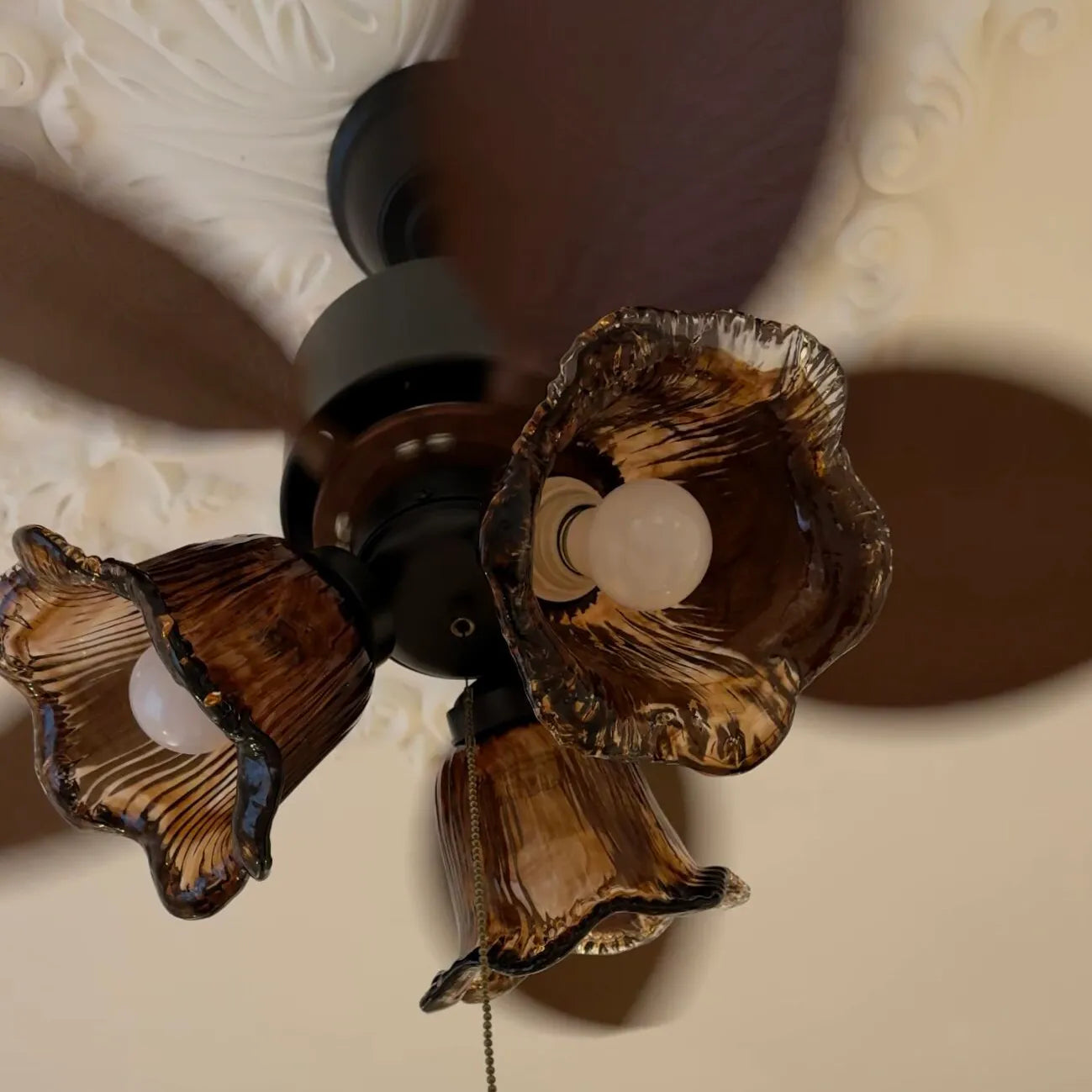 French Vintage Ceiling Fan with Light Mid‑Century Modern Glass 3-Lighted Ceiling Fan For Living Dining Room  Bedrooms